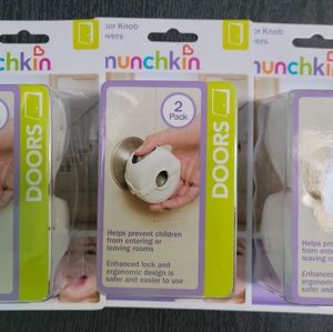 Munchkin Door Knob Covers - 6 total